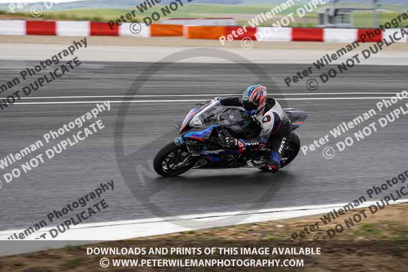 cadwell no limits trackday;cadwell park;cadwell park photographs;cadwell trackday photographs;enduro digital images;event digital images;eventdigitalimages;navarra;no limits trackdays;peter wileman photography;racing digital images;trackday digital images;trackday photos